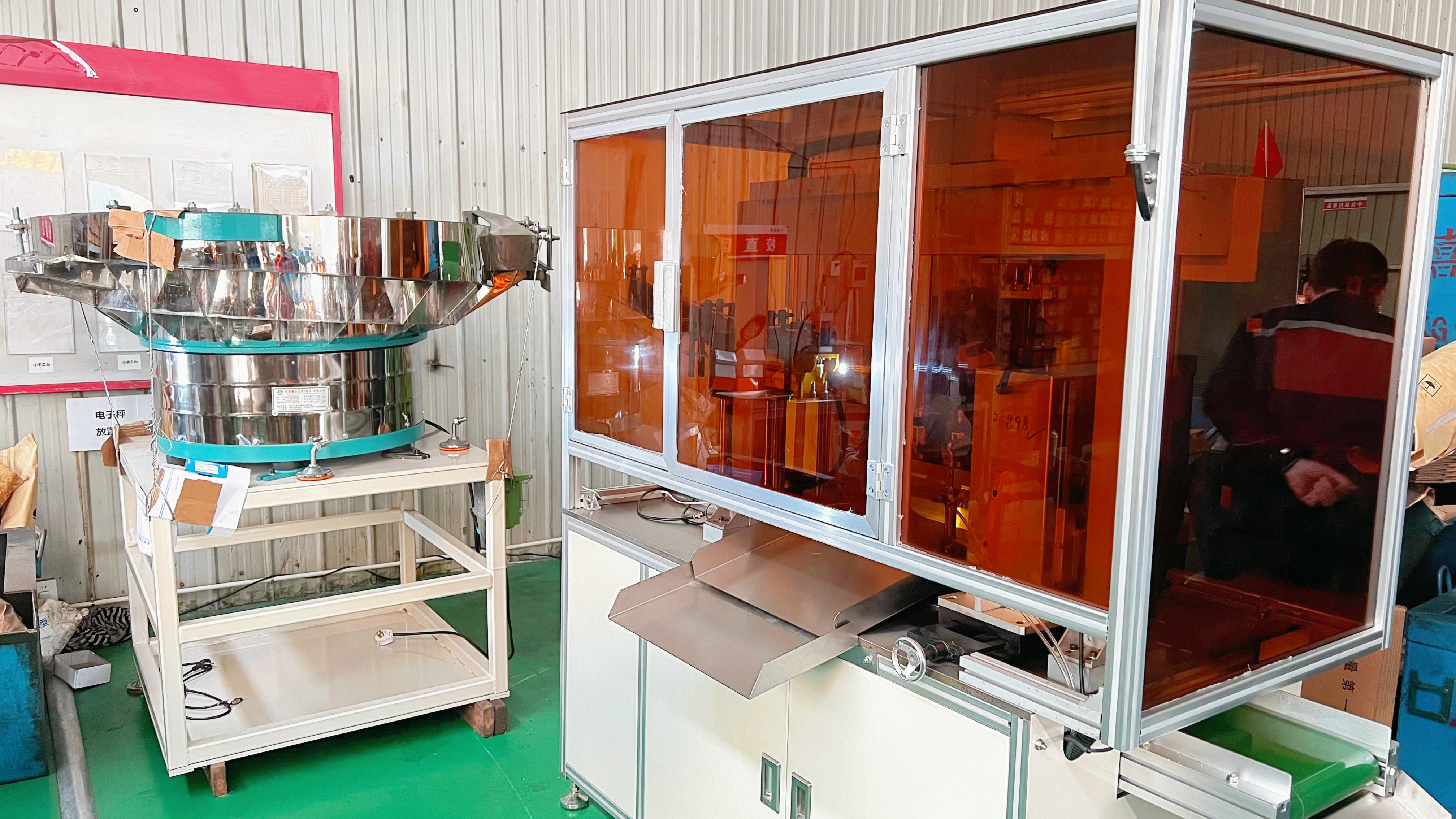 เพิ่มคุณภาพและประสิทธิภาพด้วยการเรียงลำดับด้วยแสง: Jinsixi ก้าวไปสู่จุดสูงสุดใหม่ในการผลิตที่มีความแม่นยำ